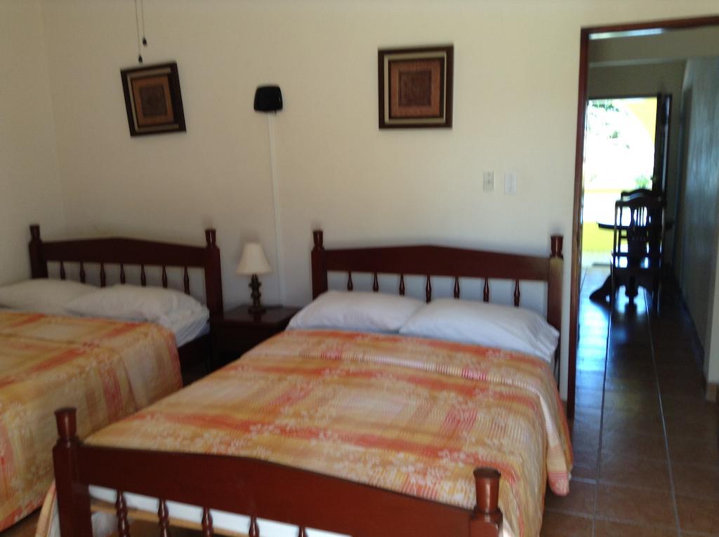 Panchos Villas Caye Caulker Exteriör bild