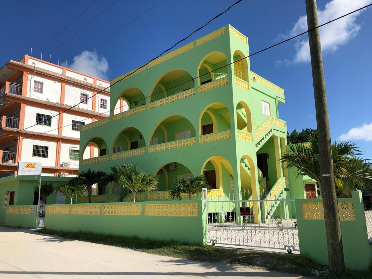 Panchos Villas Caye Caulker Exteriör bild