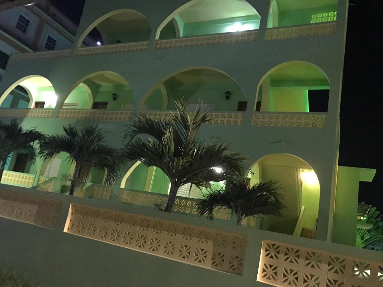 Panchos Villas Caye Caulker Exteriör bild