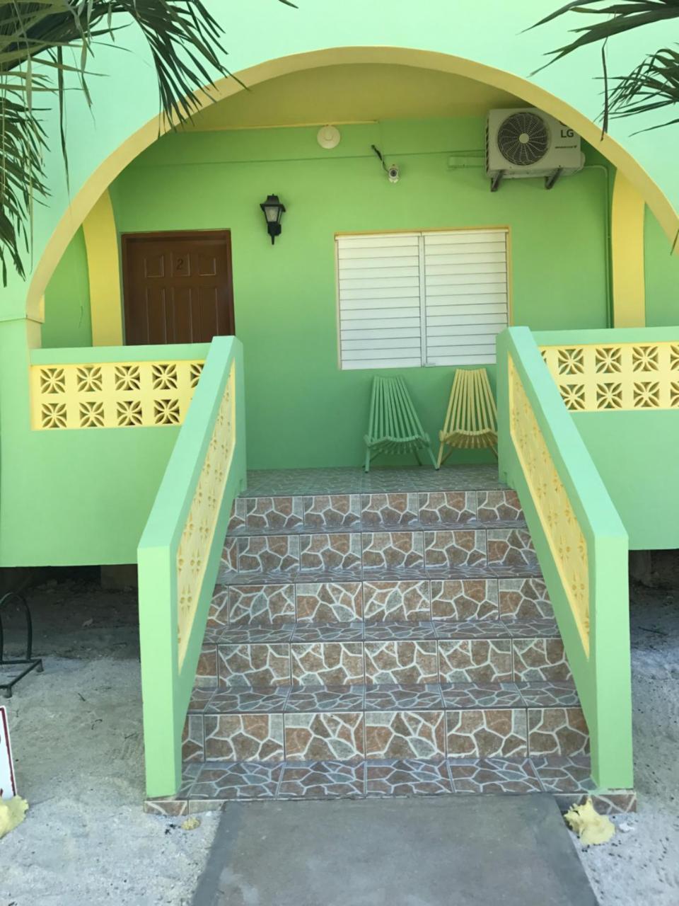 Panchos Villas Caye Caulker Exteriör bild