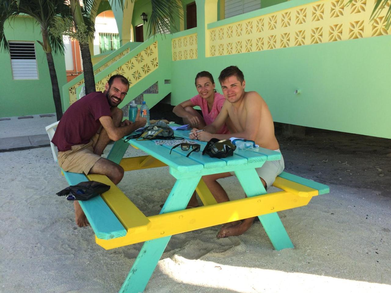 Panchos Villas Caye Caulker Exteriör bild